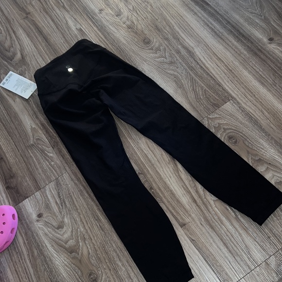 lululemon Align™ V-Waist Pant 25" grid texture - Picture 9 of 11